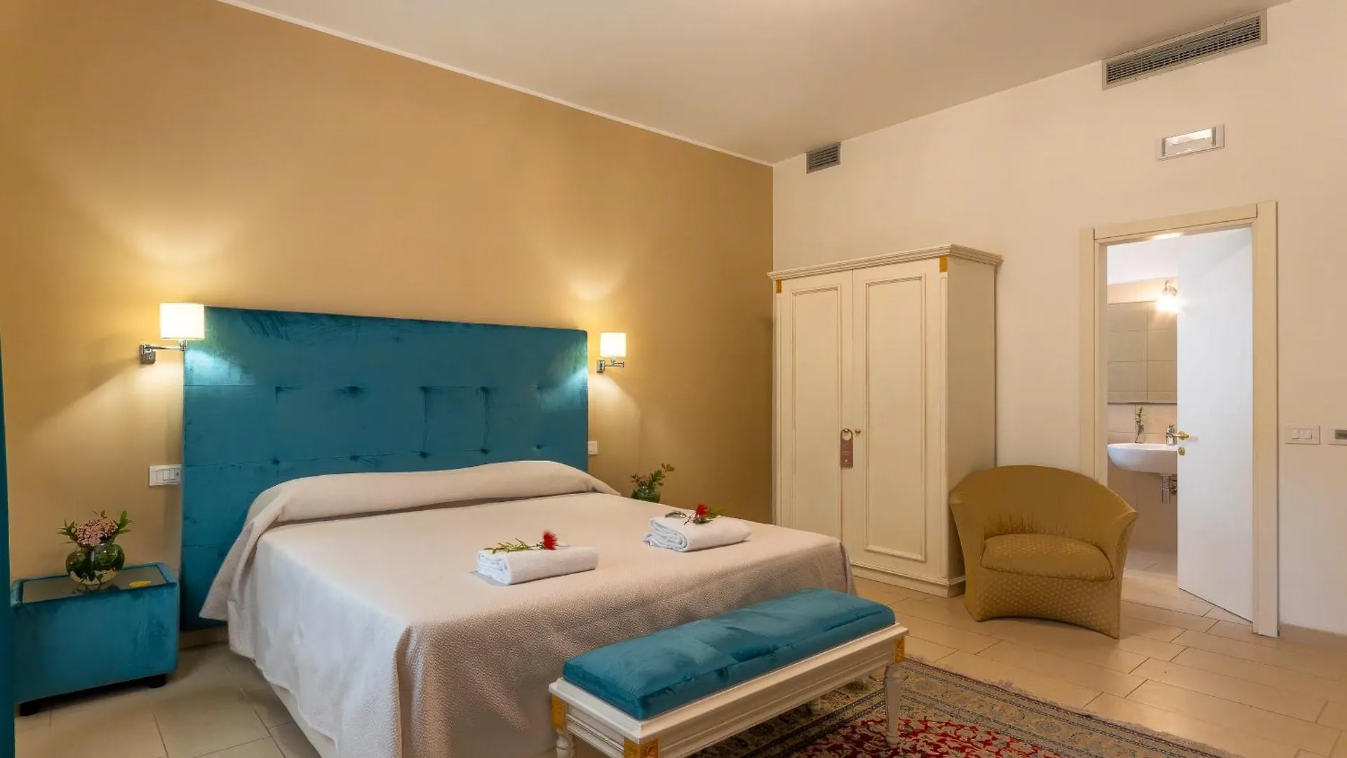 Hotel Parco Delle Fontane Syrakusa 4*,